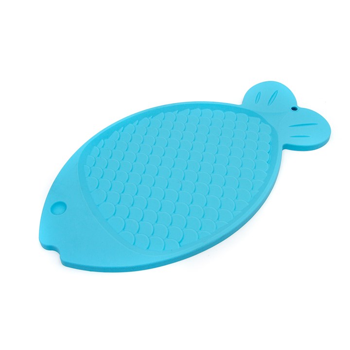 Great & Small Penrose Blue Silicone Fish Shaped Food Mat