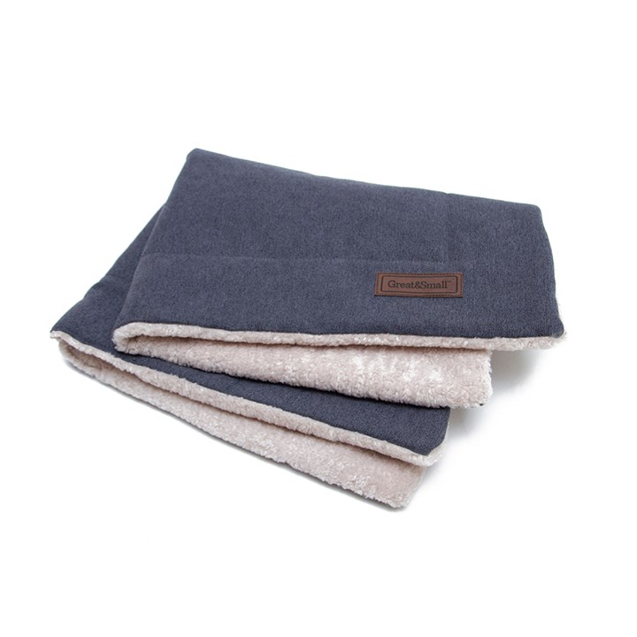 Great & Small Snuggle&Snooze Soft Pet Blanket Bed